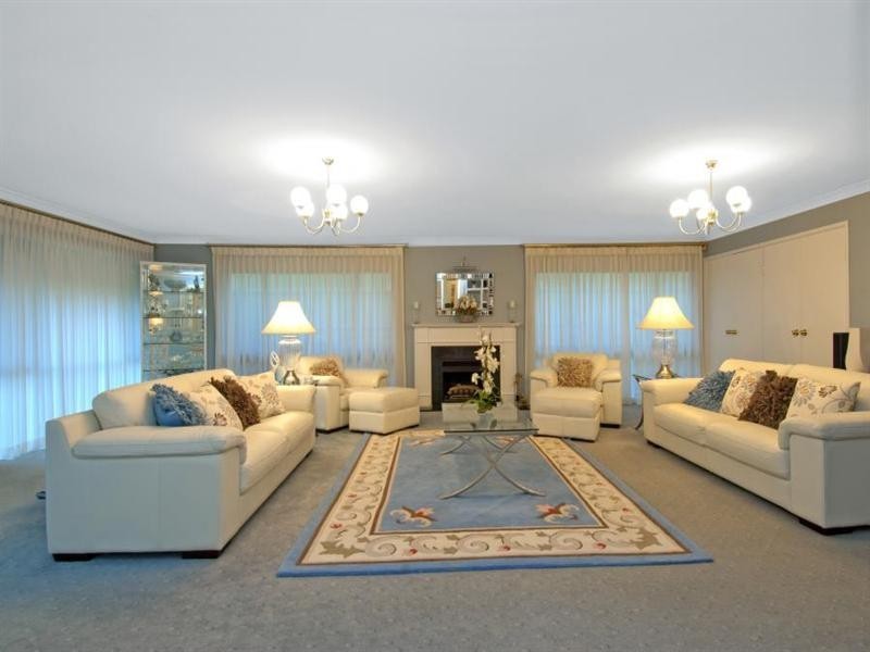 6 Jasmine Way, Castle Hill NSW 2154