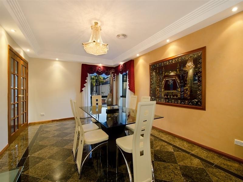 15 Julian Close, Kellyville NSW 2155