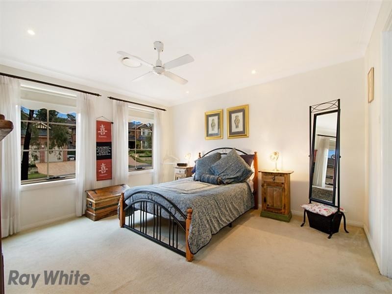 69 Crestview Avenue, Kellyville NSW 2155