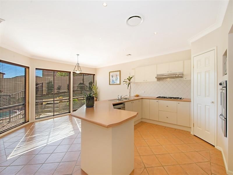 43 Orleans Way, Castle Hill NSW 2154