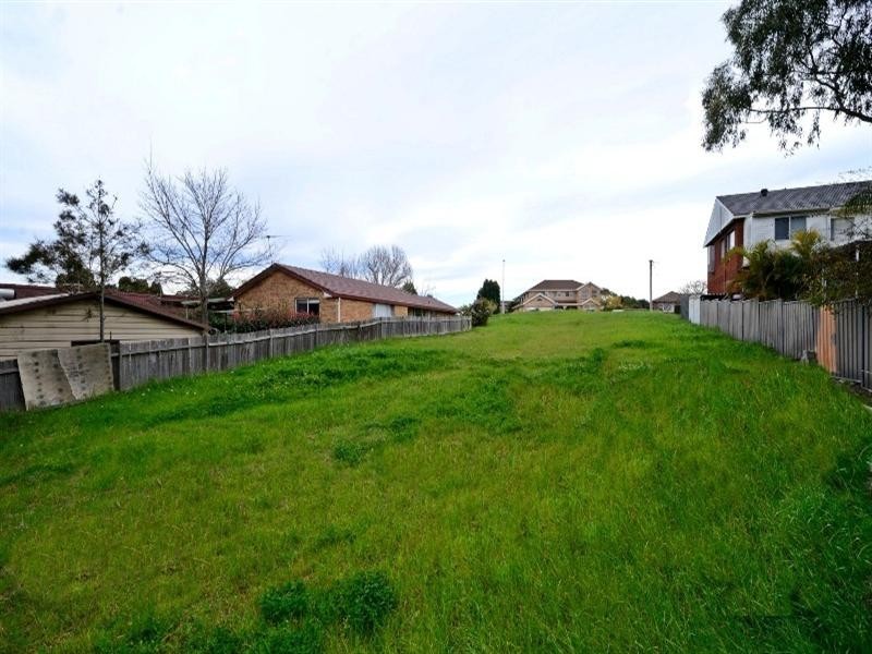 8 Paul Court, Baulkham Hills NSW 2153