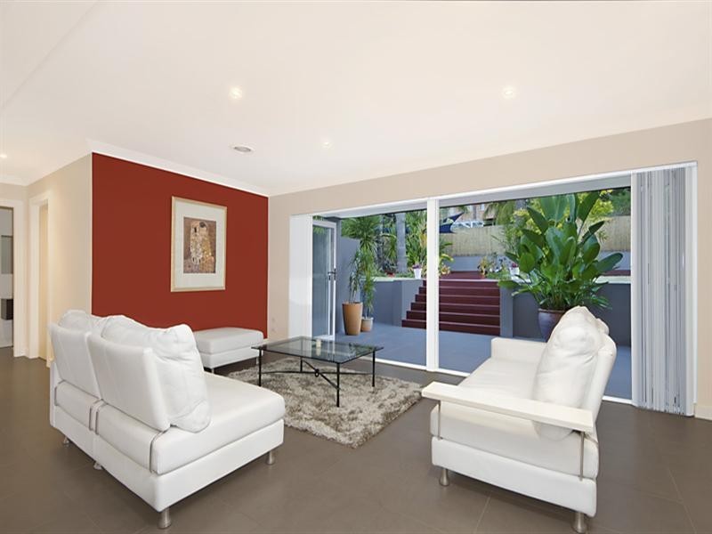 34 Nottingham Avenue, Castle Hill NSW 2154