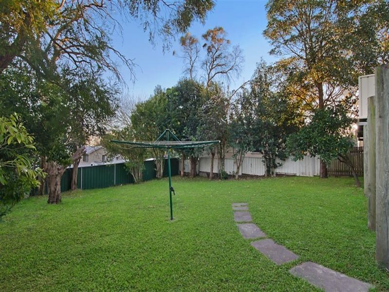 2 Mary Street, Northmead NSW 2152