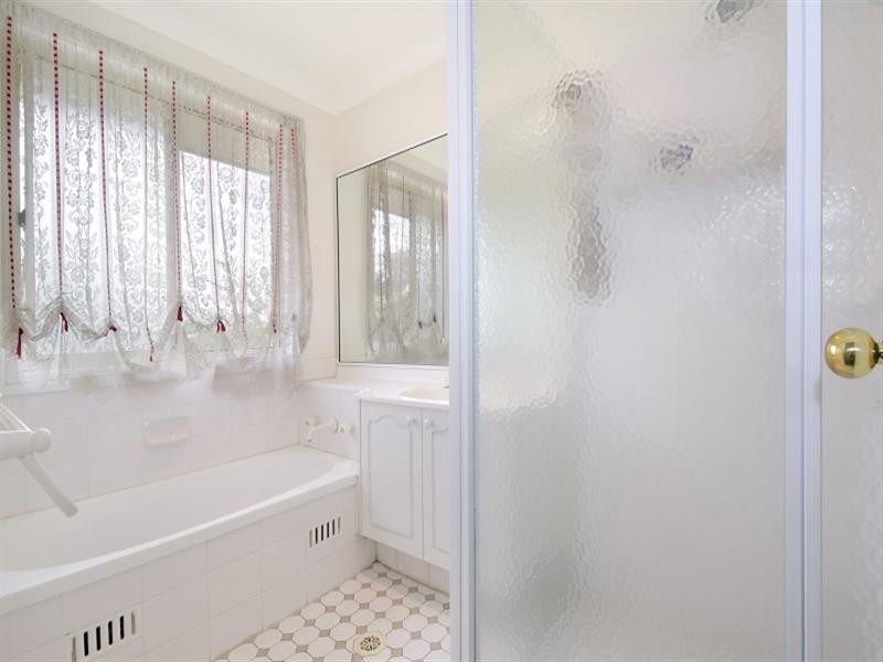 22 Brokenwood Place, Cherrybrook NSW 2126