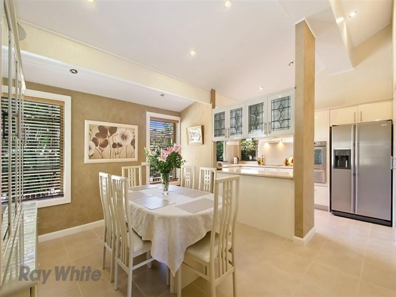 39 Middleton Avenue, Castle Hill NSW 2154