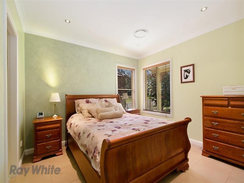 39 Middleton Avenue, Castle Hill NSW 2154
