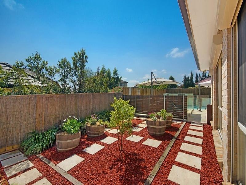 11 Eric Cooper Drive, Castle Hill NSW 2154