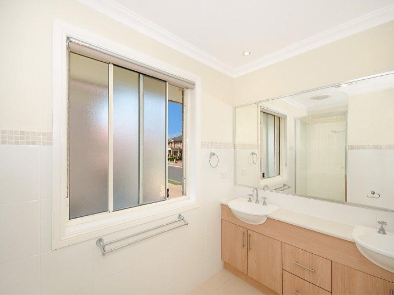 11 Eric Cooper Drive, Castle Hill NSW 2154