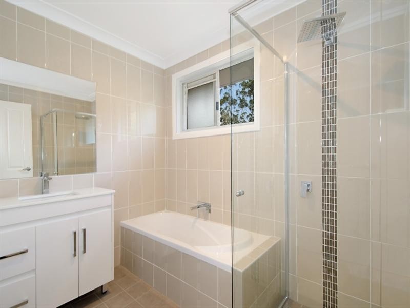 11A Farhall Place, Glenhaven NSW 2156