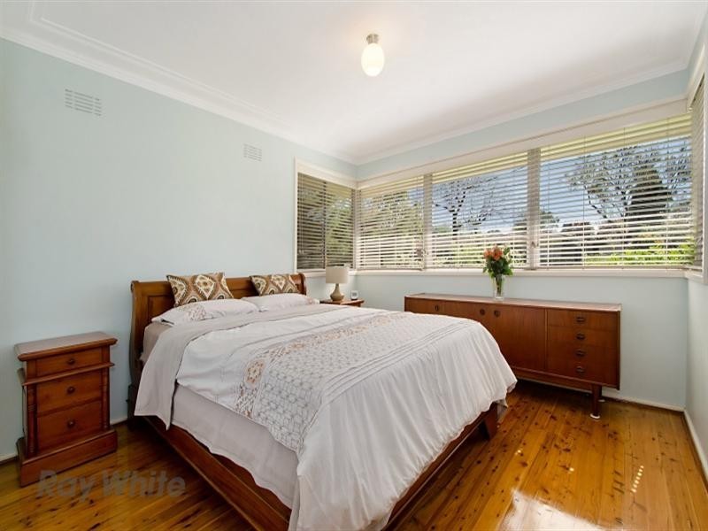 4 Brucedale Drive, Baulkham Hills NSW 2153