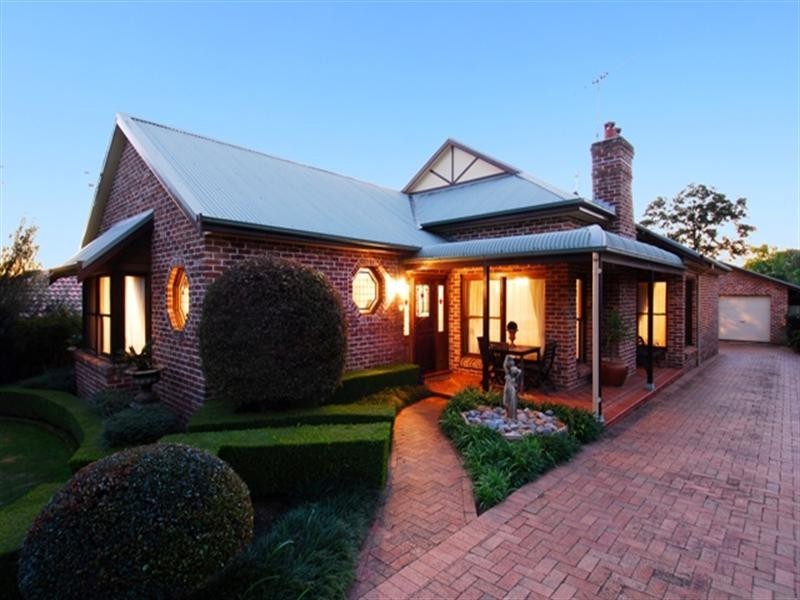 31 Woodlands Street, Baulkham Hills NSW 2153