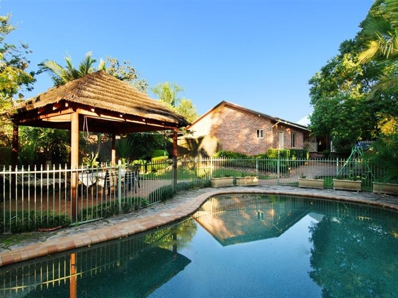 31 Woodlands Street, Baulkham Hills NSW 2153