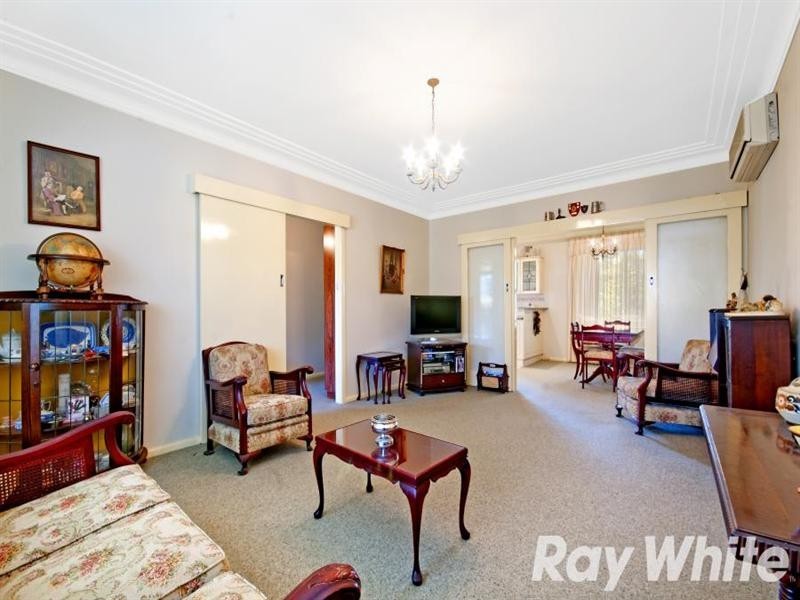 9 Merinda Avenue, Baulkham Hills NSW 2153