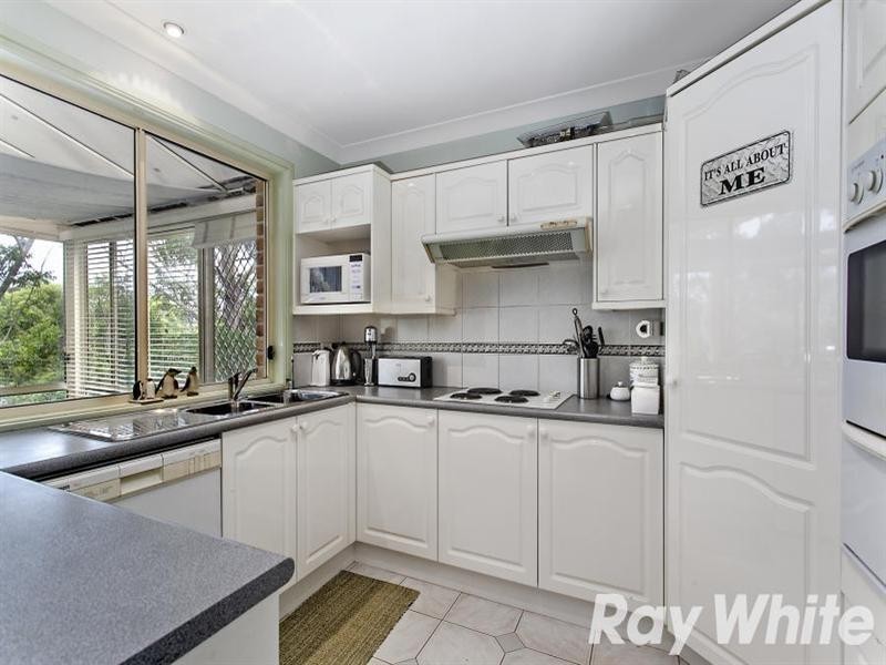 1/8 Carinda Drive, Glenhaven NSW 2156