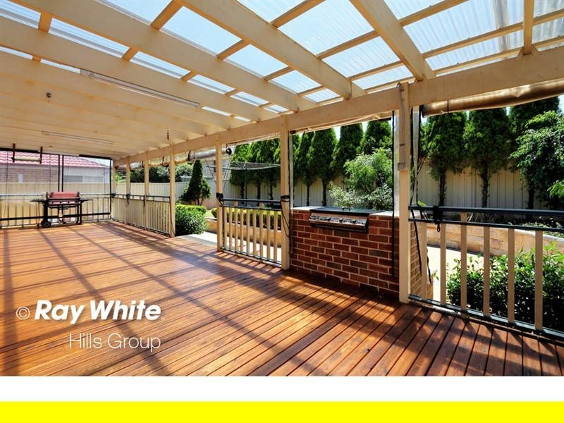 6 Magpie Court, Glenwood NSW 2768