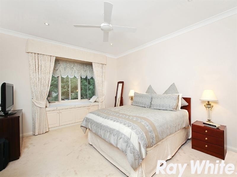 3 Wardington Rise, Bella Vista NSW 2153