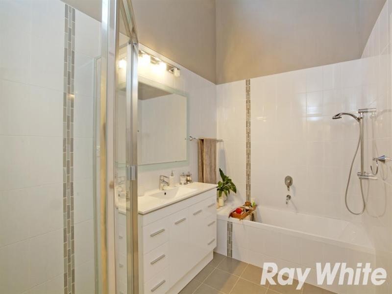 7 Forest Knoll, Castle Hill NSW 2154