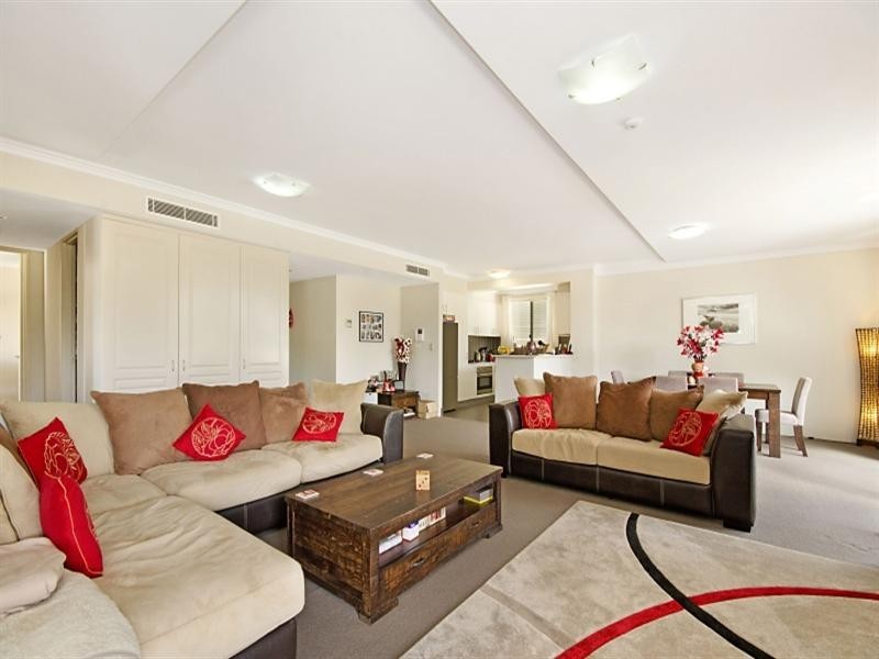 29/12-18 Sherwin Avenue, Castle Hill NSW 2154