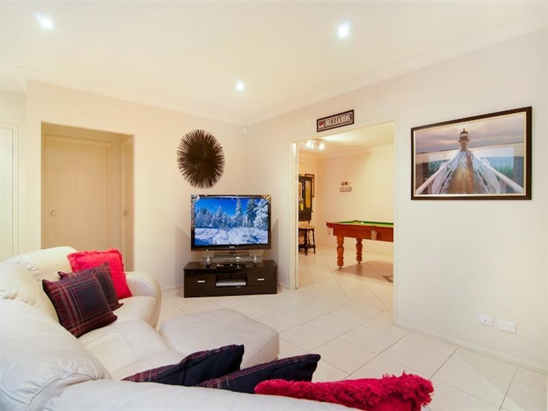 2 Norham Mews, Castle Hill NSW 2154