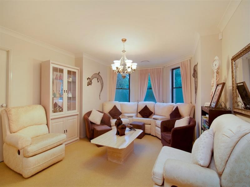 2 Norham Mews, Castle Hill NSW 2154