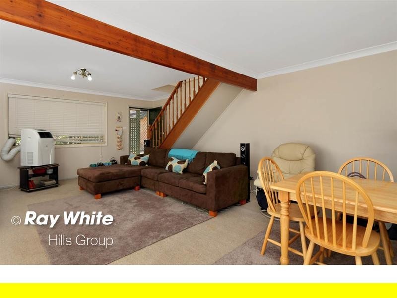 11/10 Stanbury Place, Quakers Hill NSW 2763