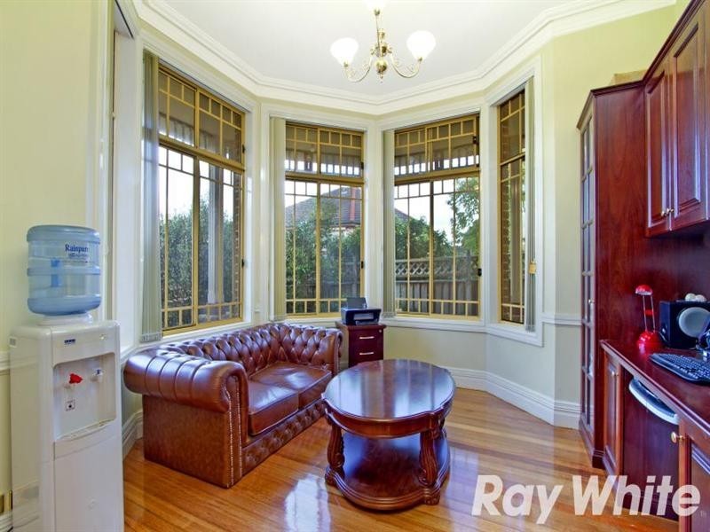 10 Giovanna Court, Castle Hill NSW 2154