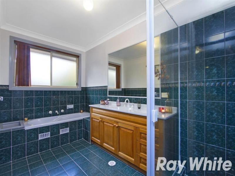10 Cedar Grove, Castle Hill NSW 2154
