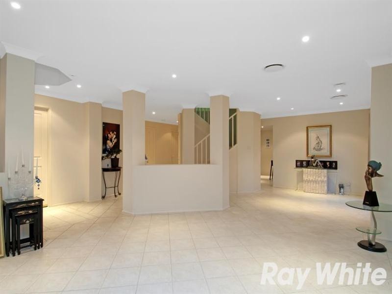 1 Applecross Avenue, Glenhaven NSW 2156