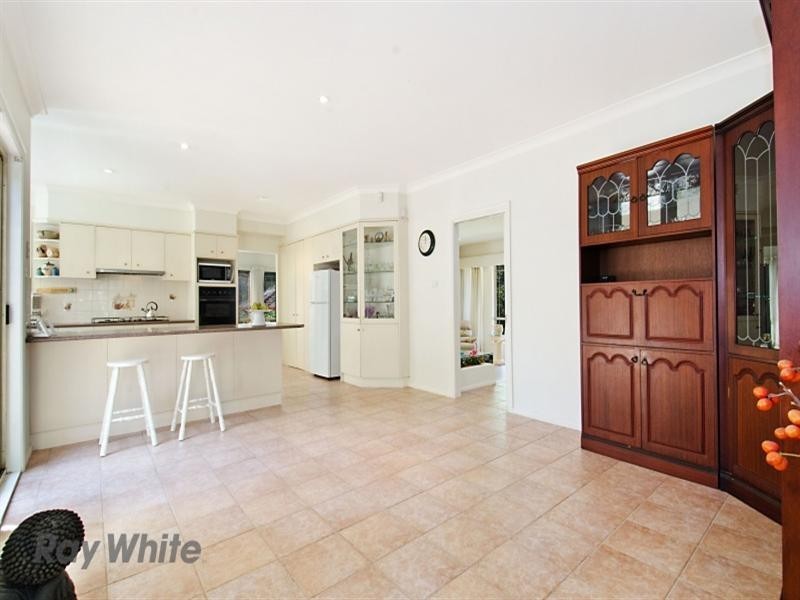 8 Cedar Grove, Castle Hill NSW 2154