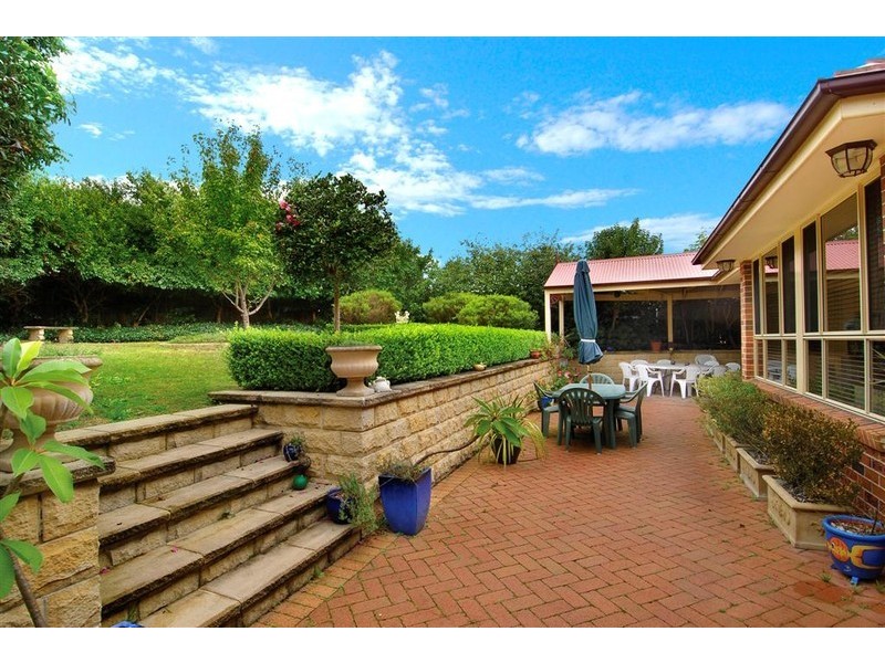 3 Crinan Court, Castle Hill NSW 2154