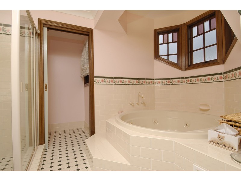 3 Crinan Court, Castle Hill NSW 2154