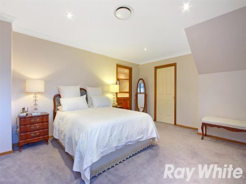 13 Jack McNamee Place, Kellyville NSW 2155