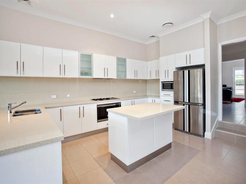 33 Wildrose Street, Kellyville NSW 2155