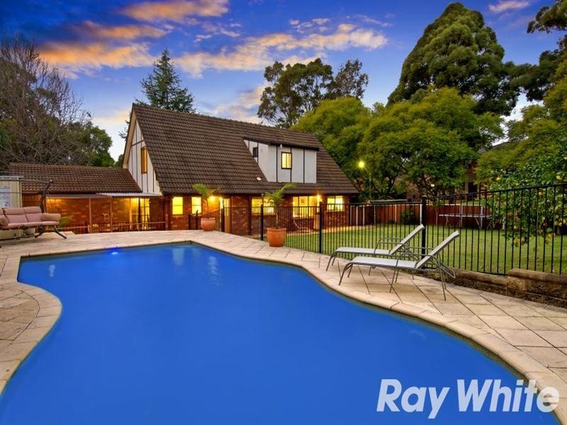 45 Fishburn Crescent, Castle Hill NSW 2154