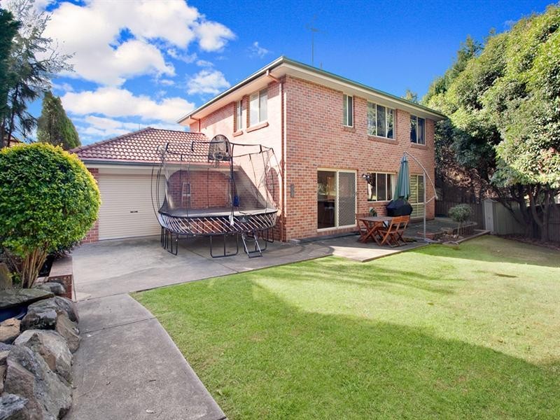 19 Cedar Grove, Castle Hill NSW 2154