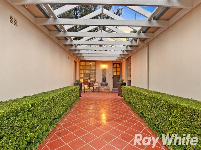 27 Bowman Avenue, Castle Hill NSW 2154