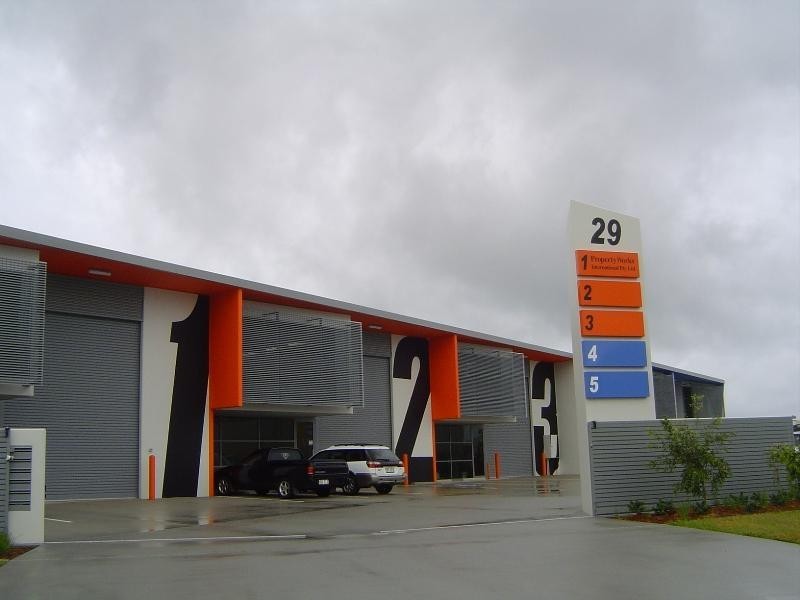 29 Premier Circuit, Warana QLD 4575