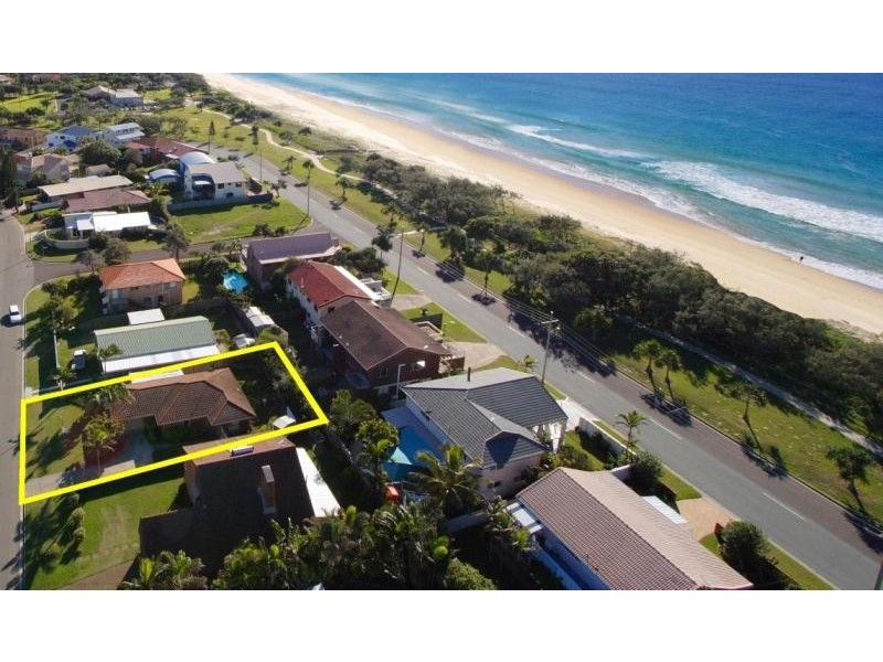 129 Lowanna Drive, Buddina QLD 4575