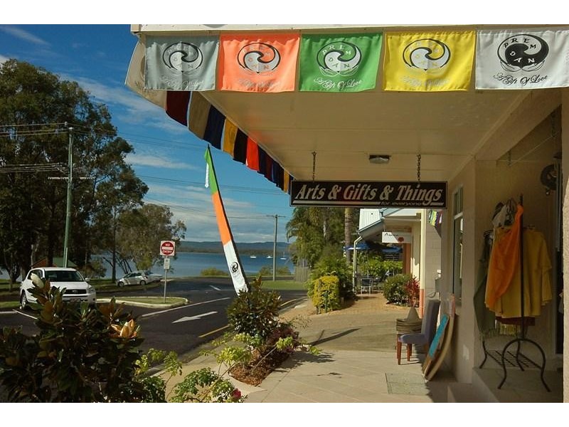 10 Jew Street, Tin Can Bay QLD 4580