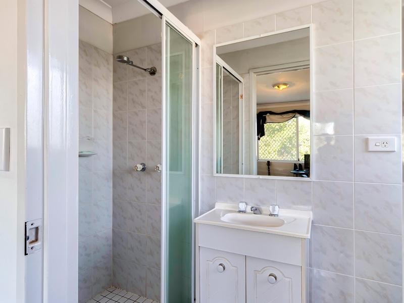 5/24 Baragoola Street, Coorparoo QLD 4151