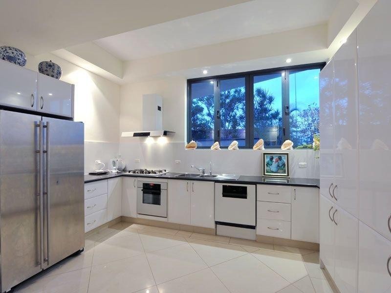 126 Fifth Avenue, Balmoral QLD 4171