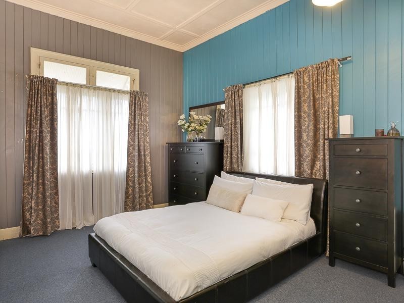 21 Margaret Street, Camp Hill QLD 4152