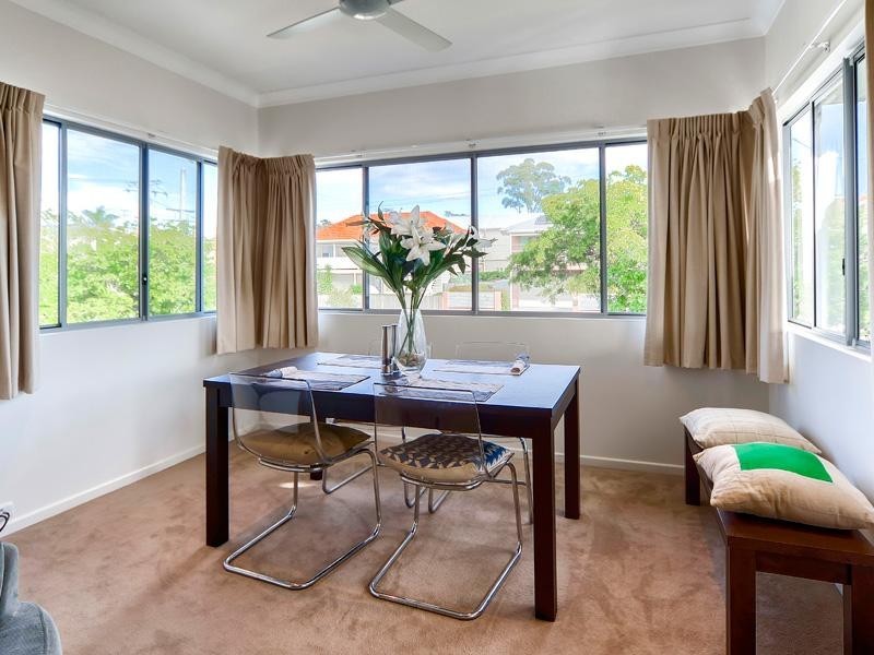 68 Shelley Street, Cannon Hill QLD 4170