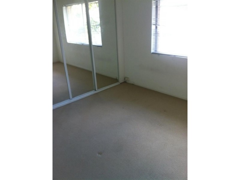 4/57 Laidlaw Parade, East Brisbane QLD 4169