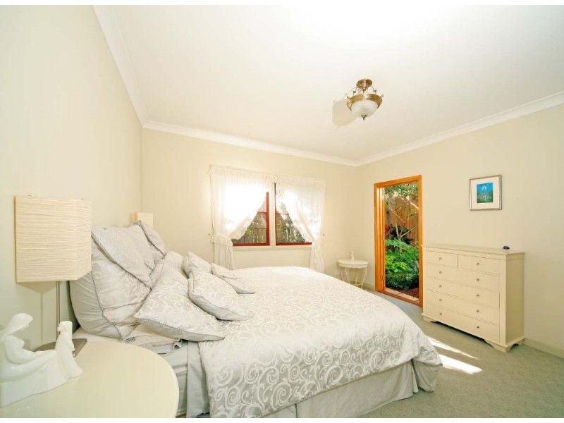 303 Riding Road, Balmoral QLD 4171