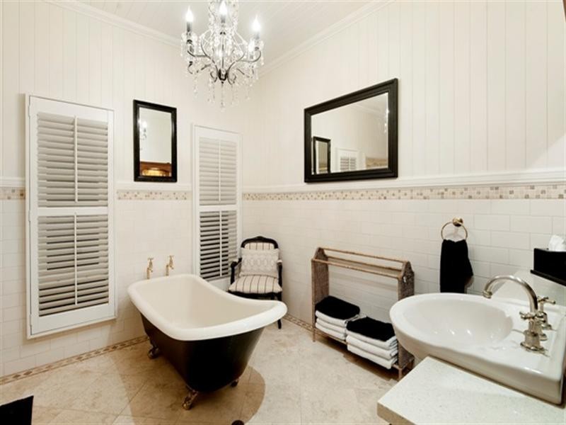 16 Cambridge Street, Bulimba QLD 4171