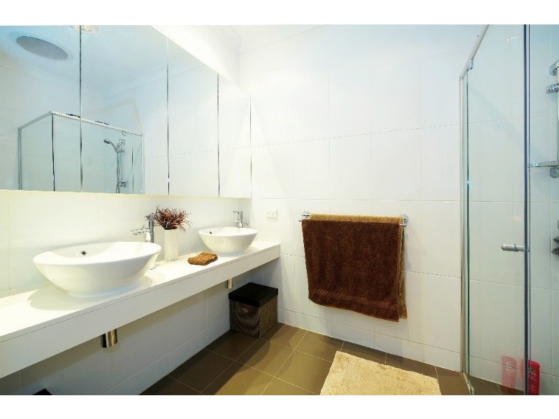 7 Riverbend Place, Bulimba QLD 4171