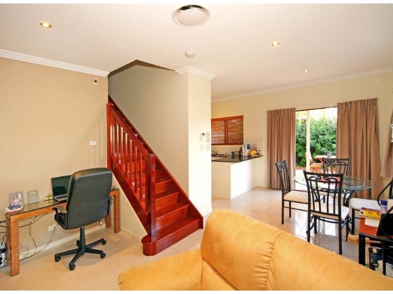 103 Orana Street, Carina QLD 4152