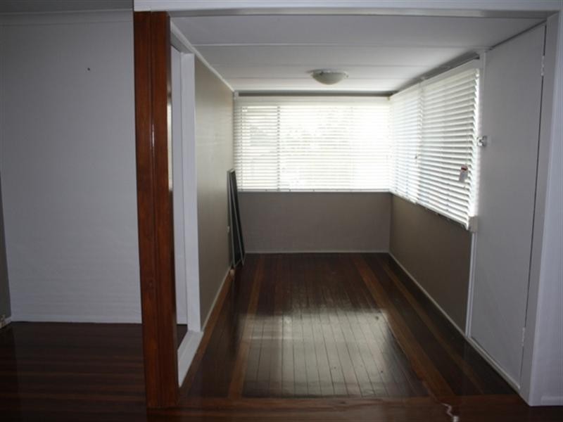 21 Aloomba Street, Balmoral QLD 4171