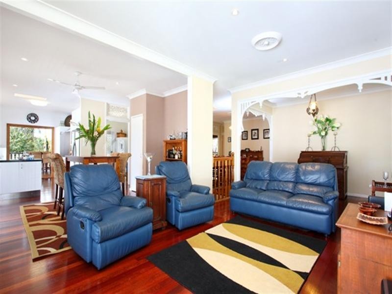 7 Barbecue Street, Belmont QLD 4153